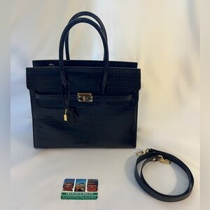 FRANCESCO ROGANI - Real Leather Black Tote w/ Gold Accents - Made in Roma, Italy
